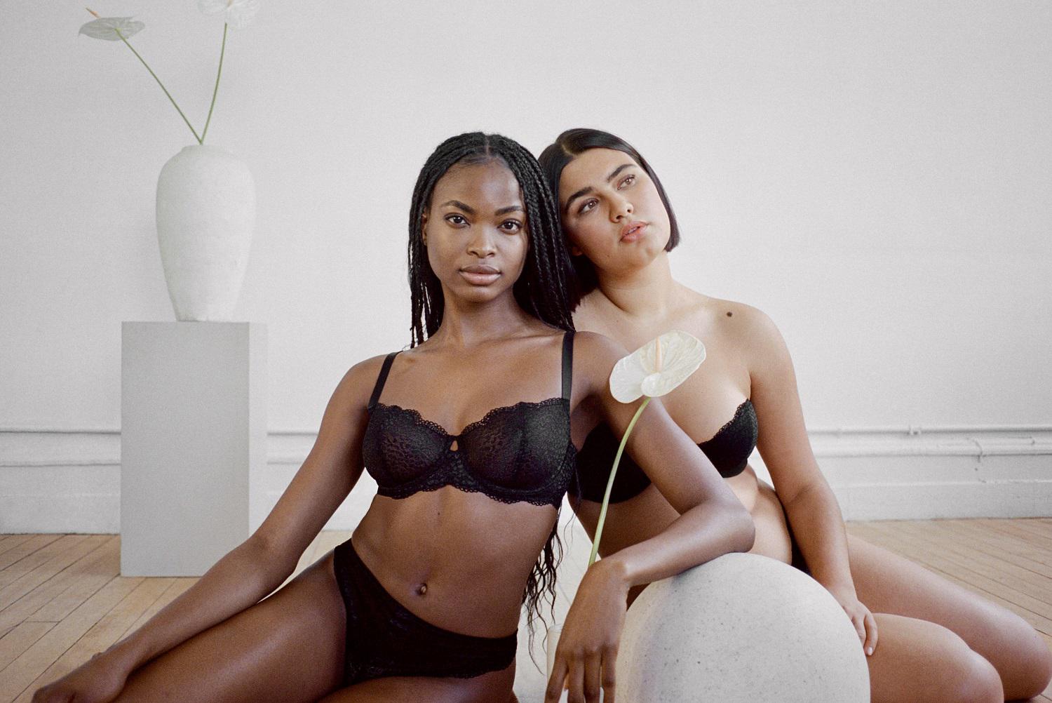 rouse_336221_full coverage balconette bra_371221_thong_339221_full coverage lightly lined strapless bra_371221_thong_black_1 (4).jpg