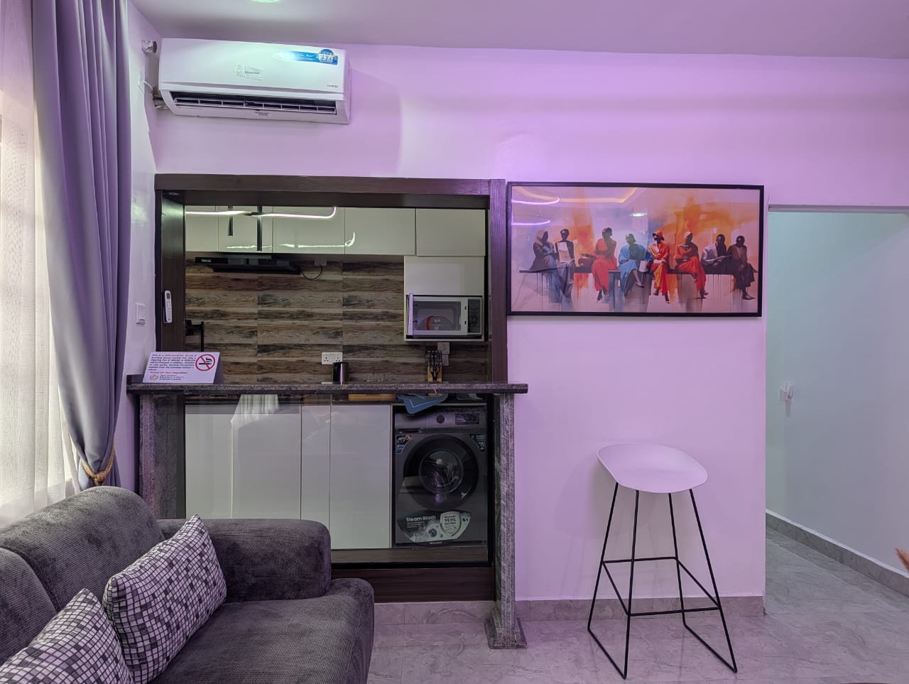 One Bedroom Apartment