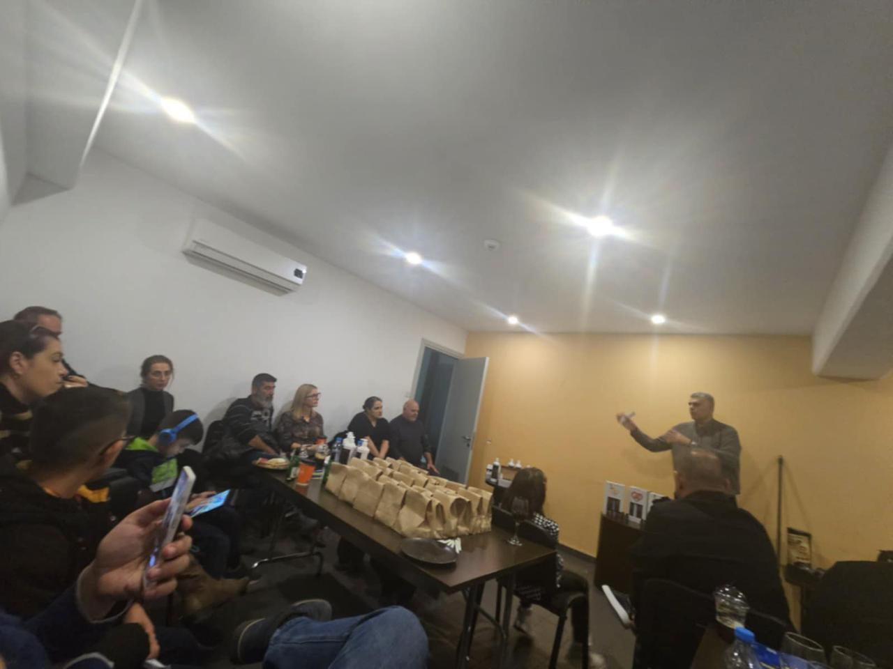 7e7cb2df-6da5-40ca-9ba6-fcb8a6442c90.jpg
