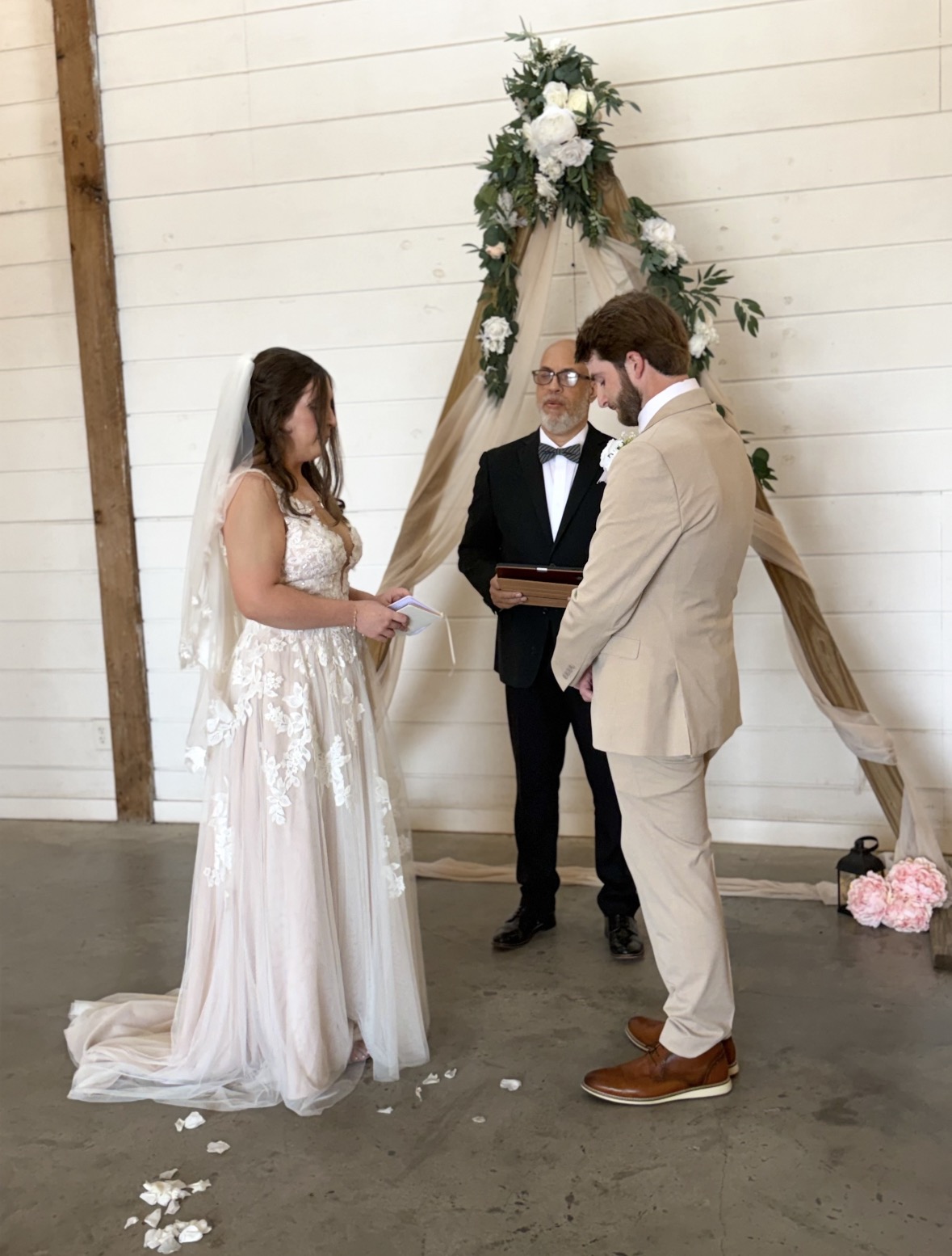 Beautiful moment from a romantic wedding ceremony celebration