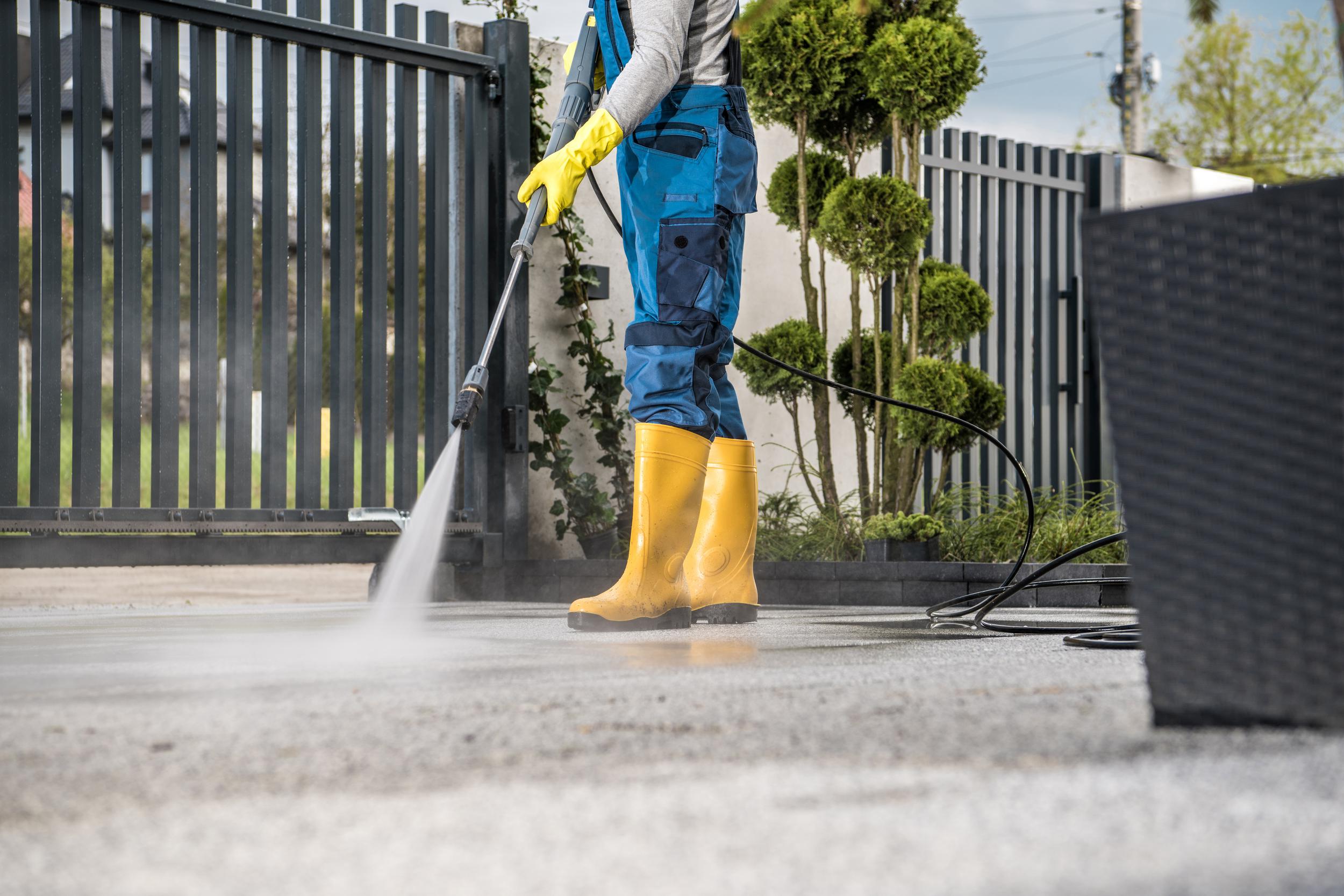 Pressure washing service