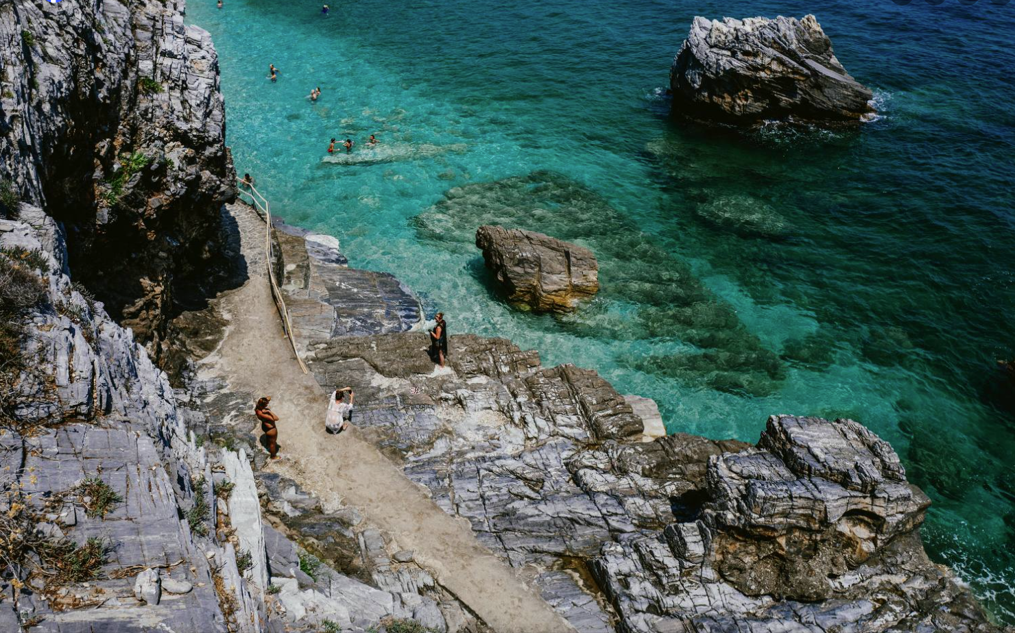 screenshot 2024-06-24 at 19.40.47.png