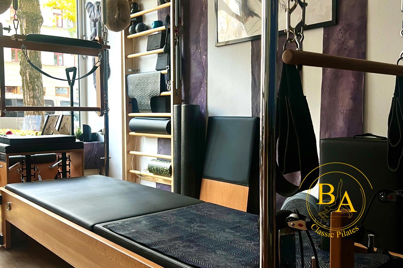 studio 2400x1600.jpeg