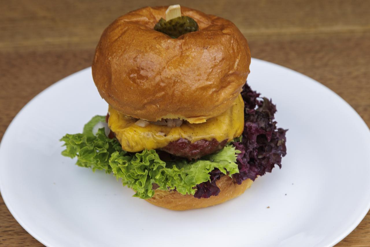 old school burger.jpg