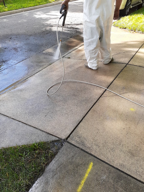 Professional power washing service