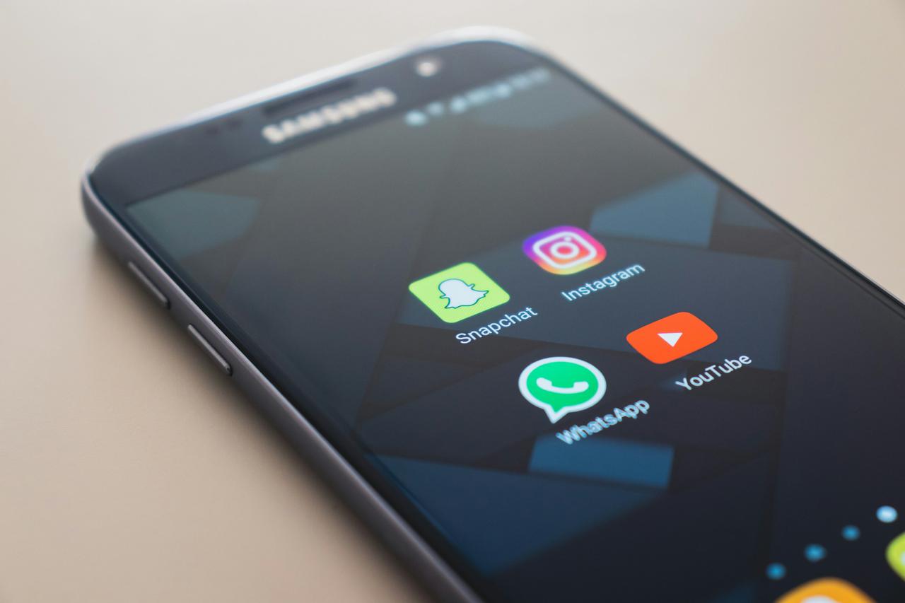 How to recover hacked WhatsApp account