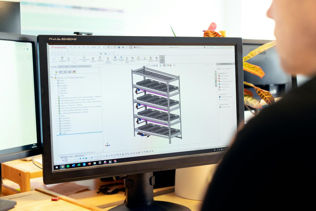 Robotic arm planning on a digital tablet