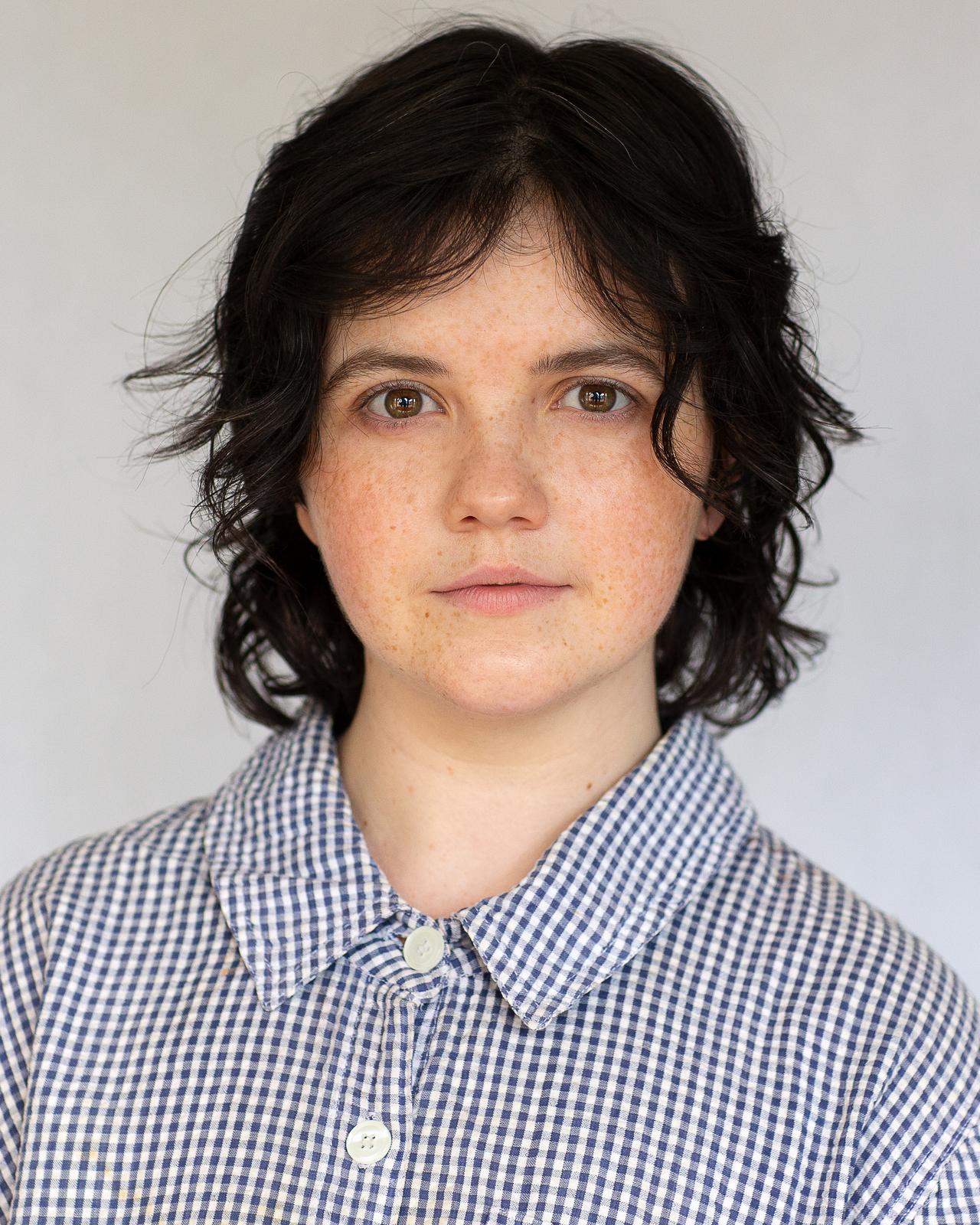 emmarosecreaner headshot.jpg