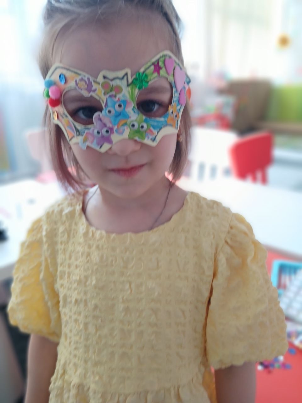 Children creative mask making