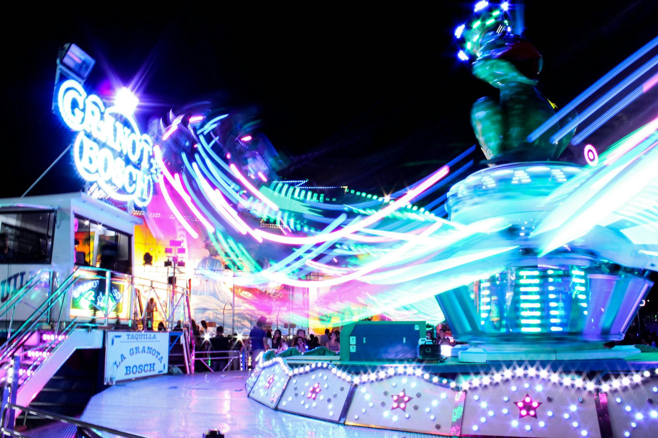 Amusement park rides