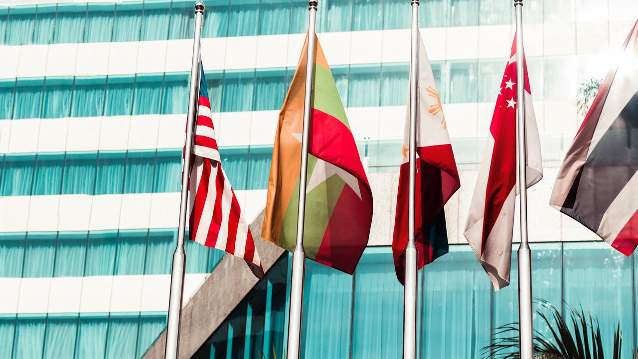 Image of a series of flags showing the countries where you can get certified translations in Miami