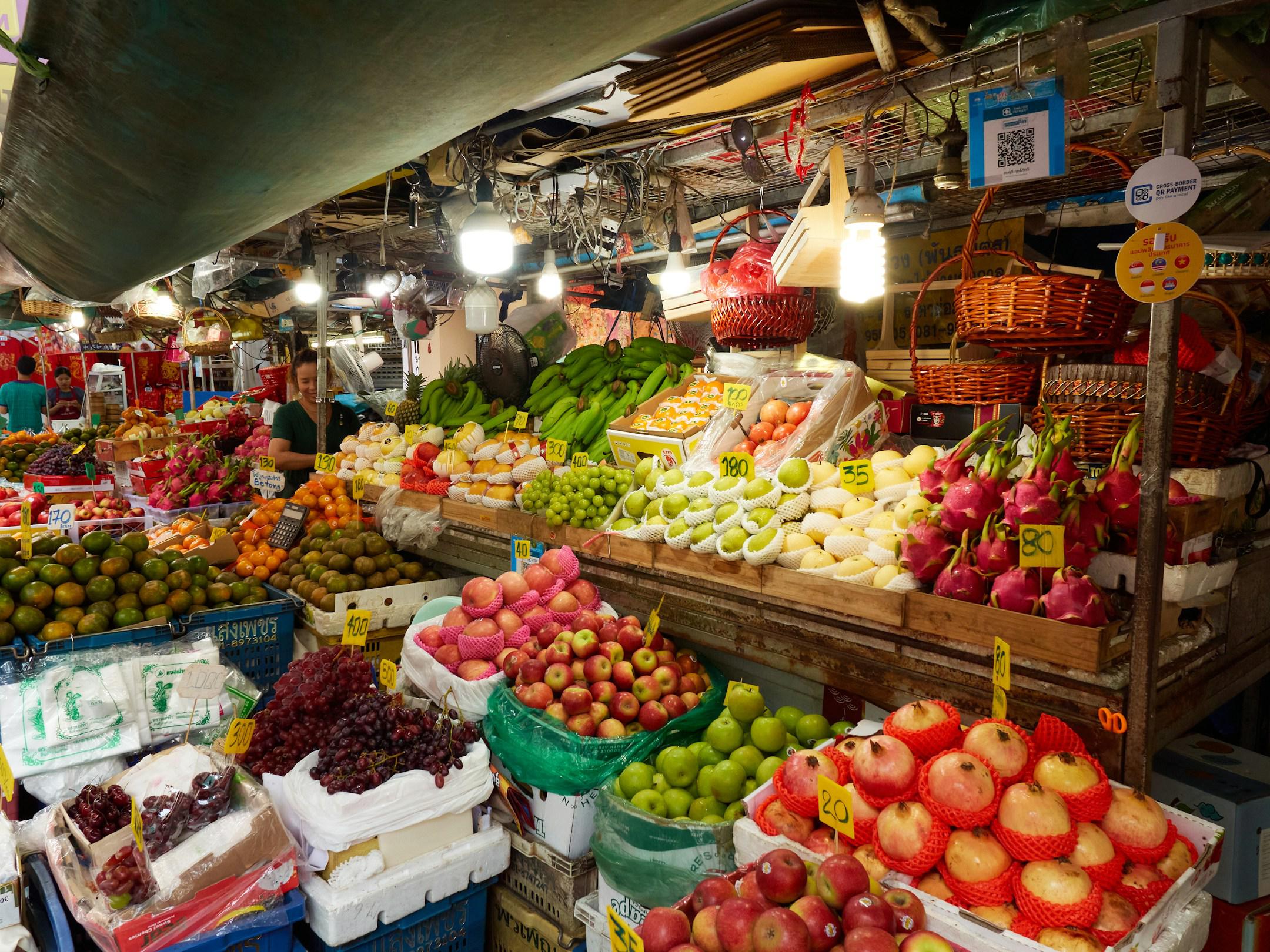 Fresh produce marketplace