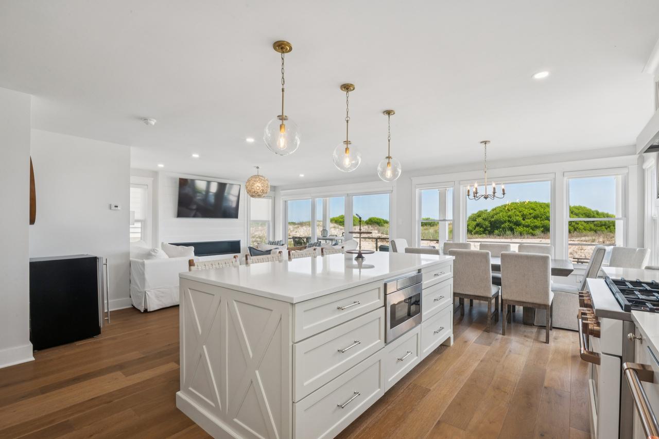 07_3332-34_wesley_ave_ocean_city_nj_08226_usa-kitchen-3332_wesley_ave_hdr_007.jpg