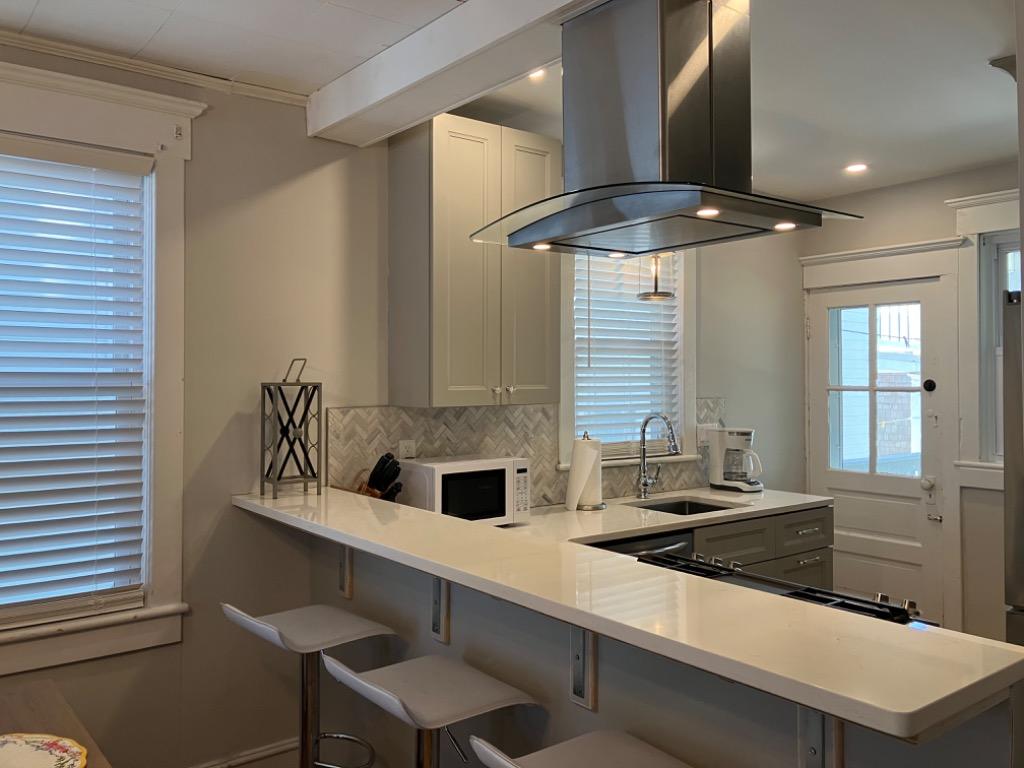 kitchen1.jpg