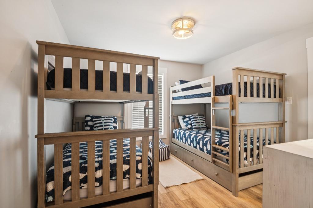 bedroom 4.jpg