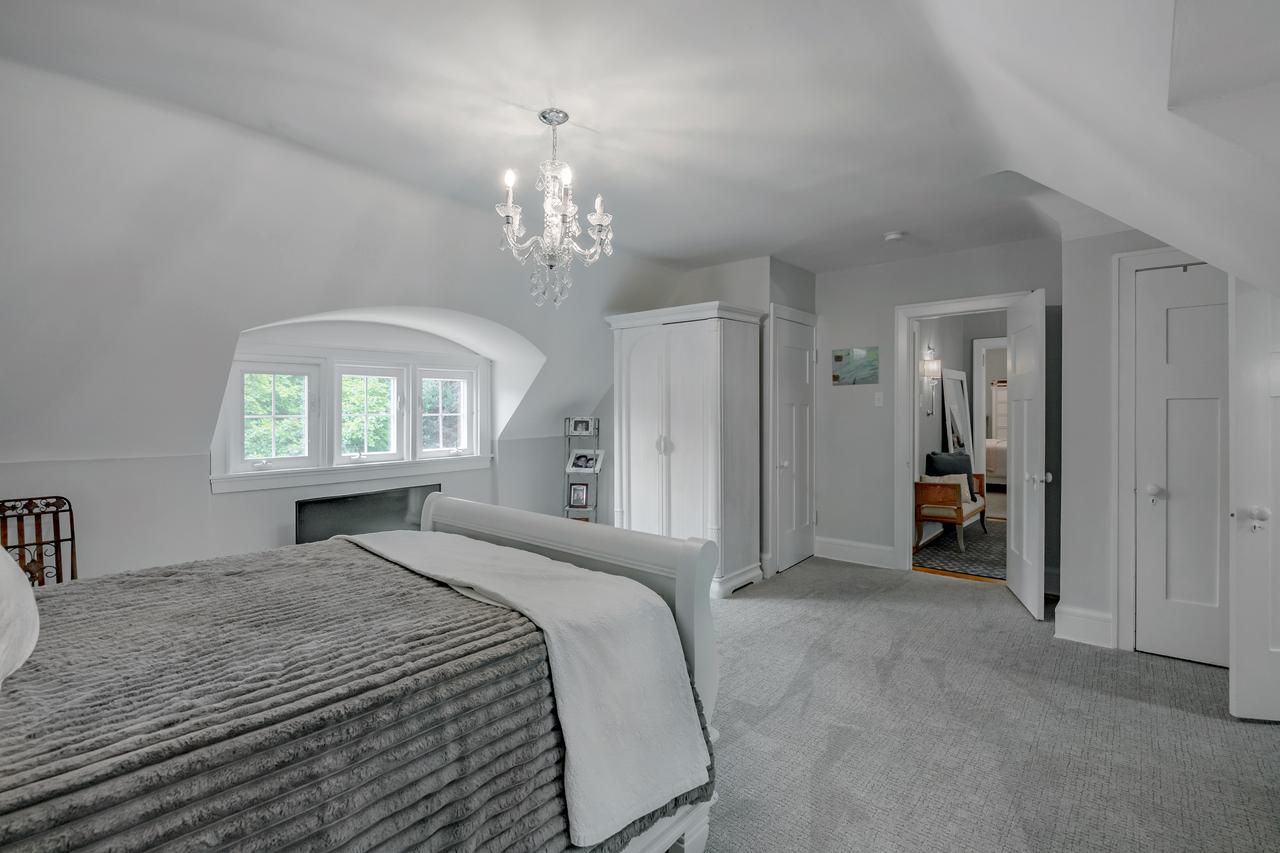 a11a7768-hdr.jpg