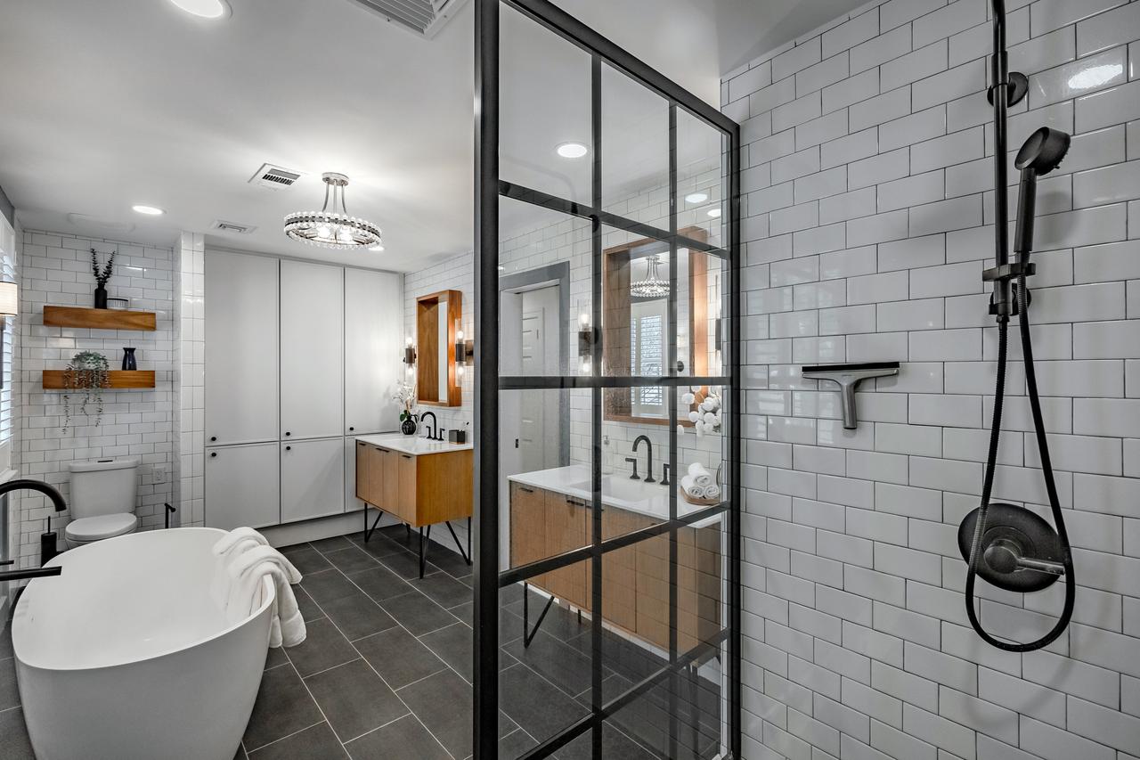 Spacious, well-designed bathroom