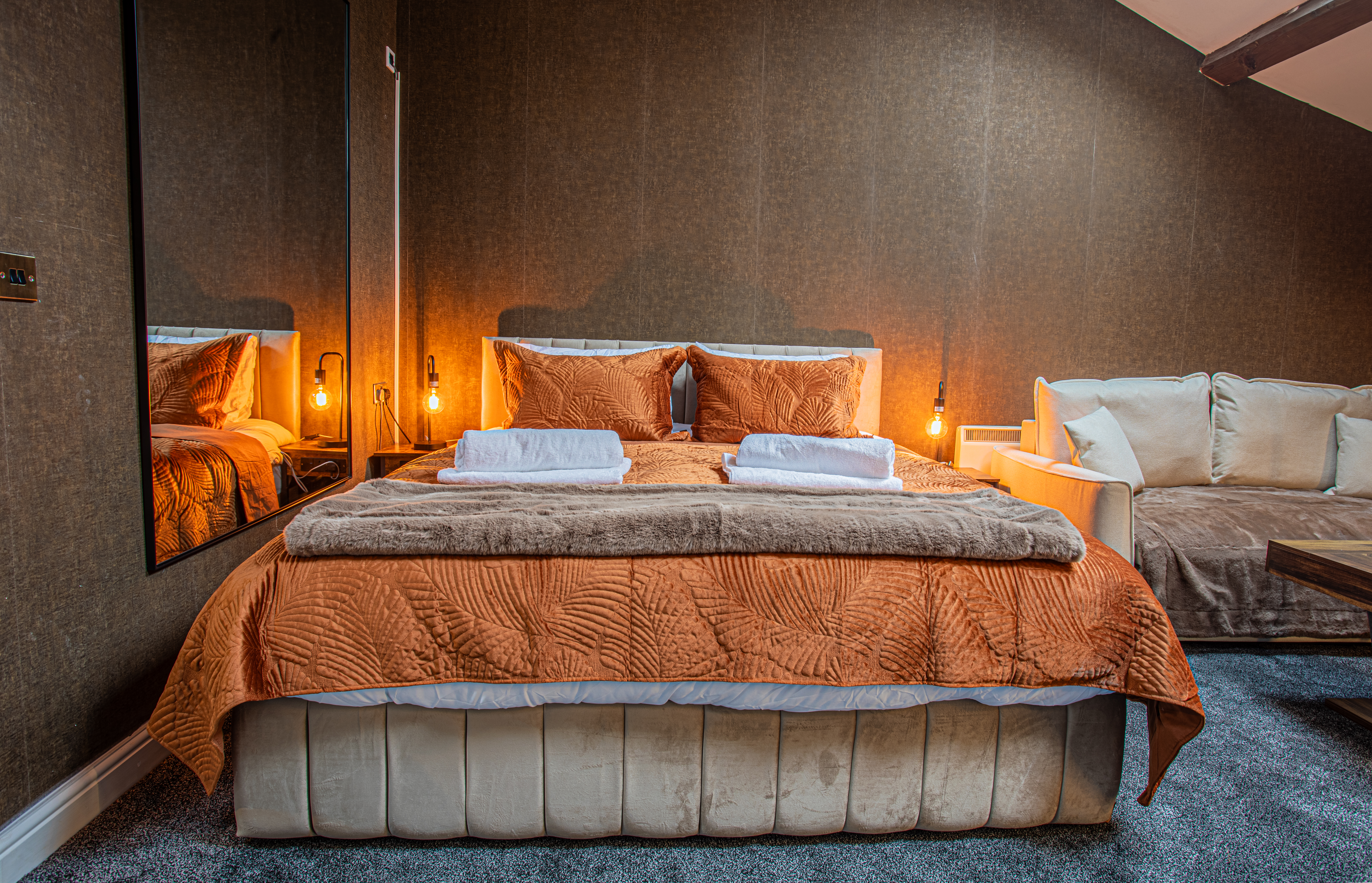 Property at 9 Calder Court - modern serviced apartment