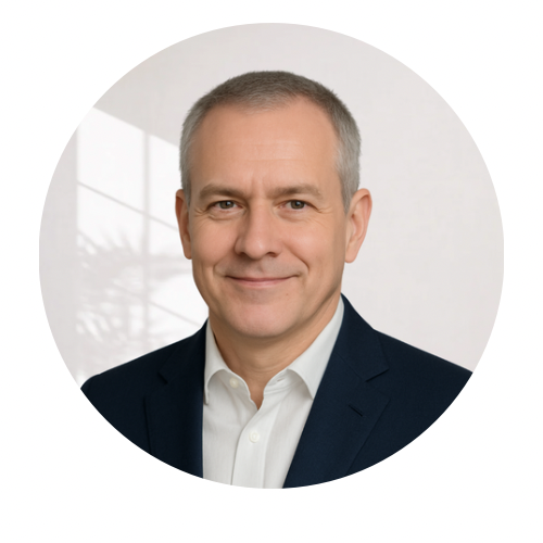 stephan headshot.png