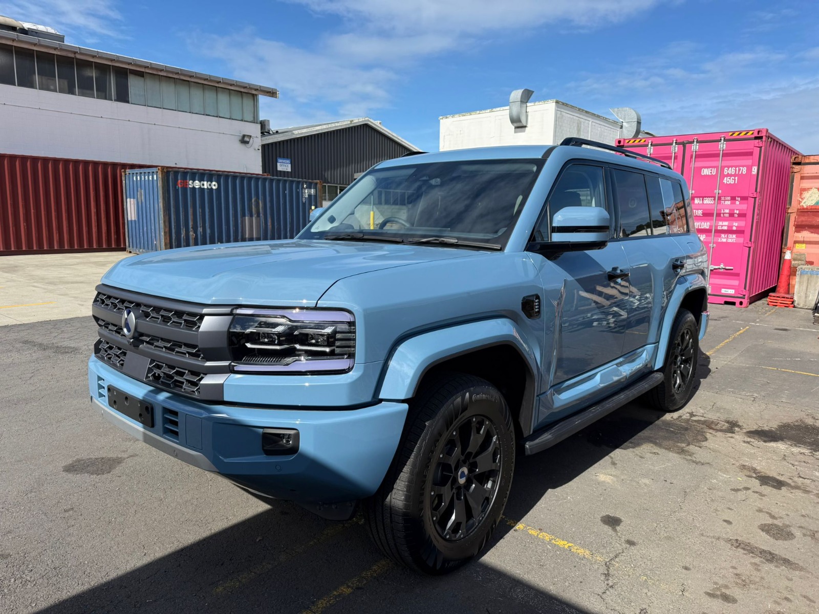 BYD Denza B5 PHEV - ELECTRIC SUV available in Trinidad & Tobago - Trini Vehicle Imports