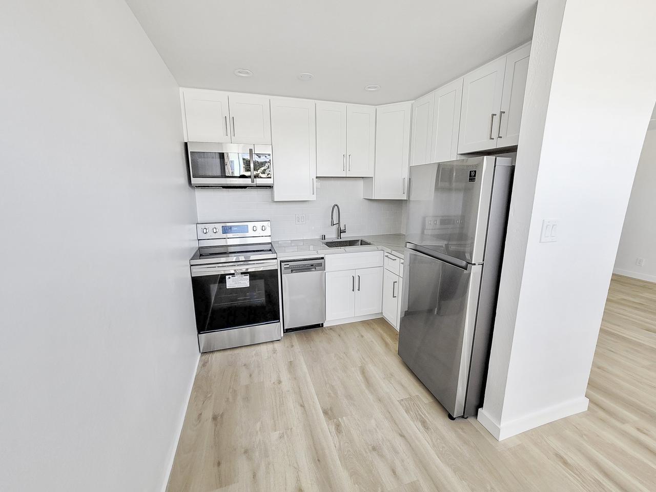 New kitchen