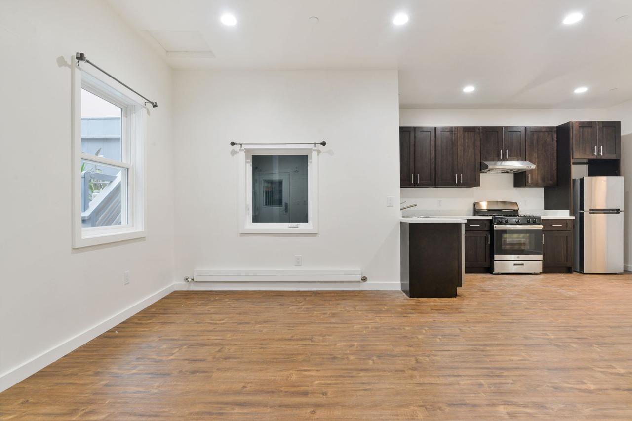 Open plan kitchen and dining area
