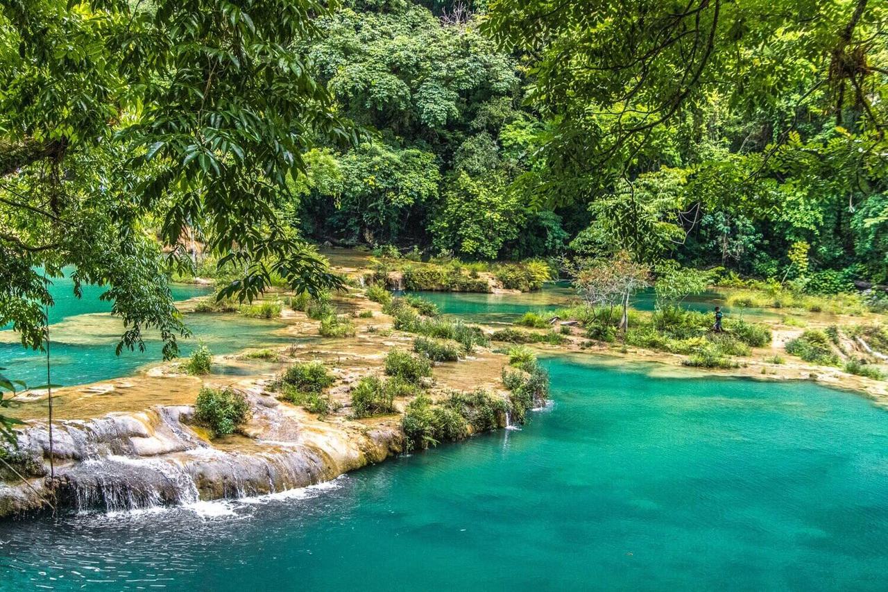 pozas-agua-turquesa-semuc-champey-guatemala.jpg