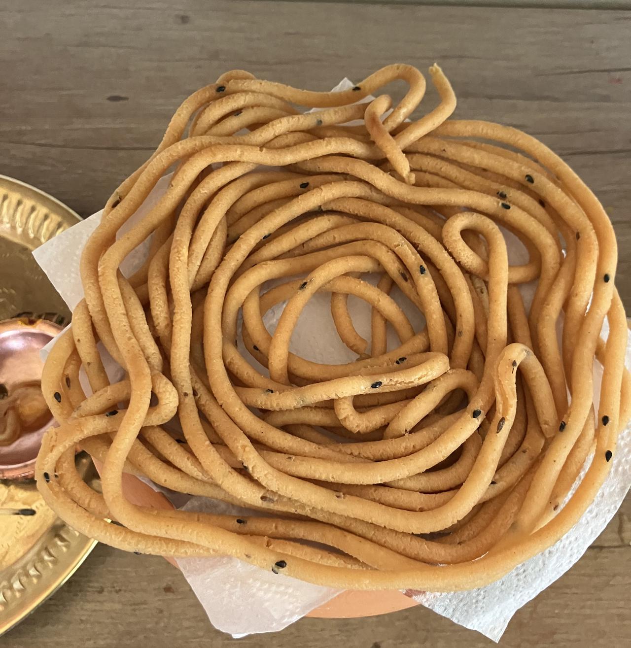 murukku bigger.jpg