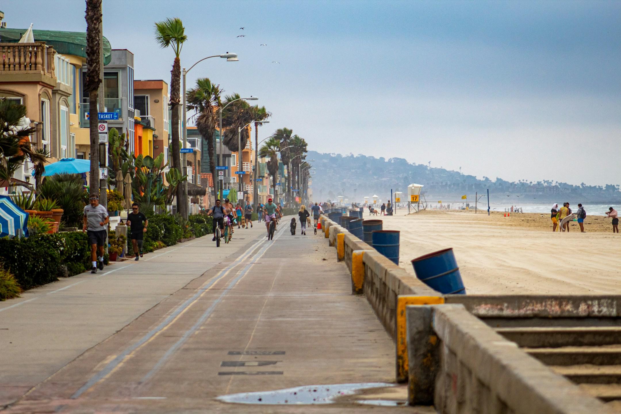 <strong>Learning English in Southern California with the American English Institute</strong>