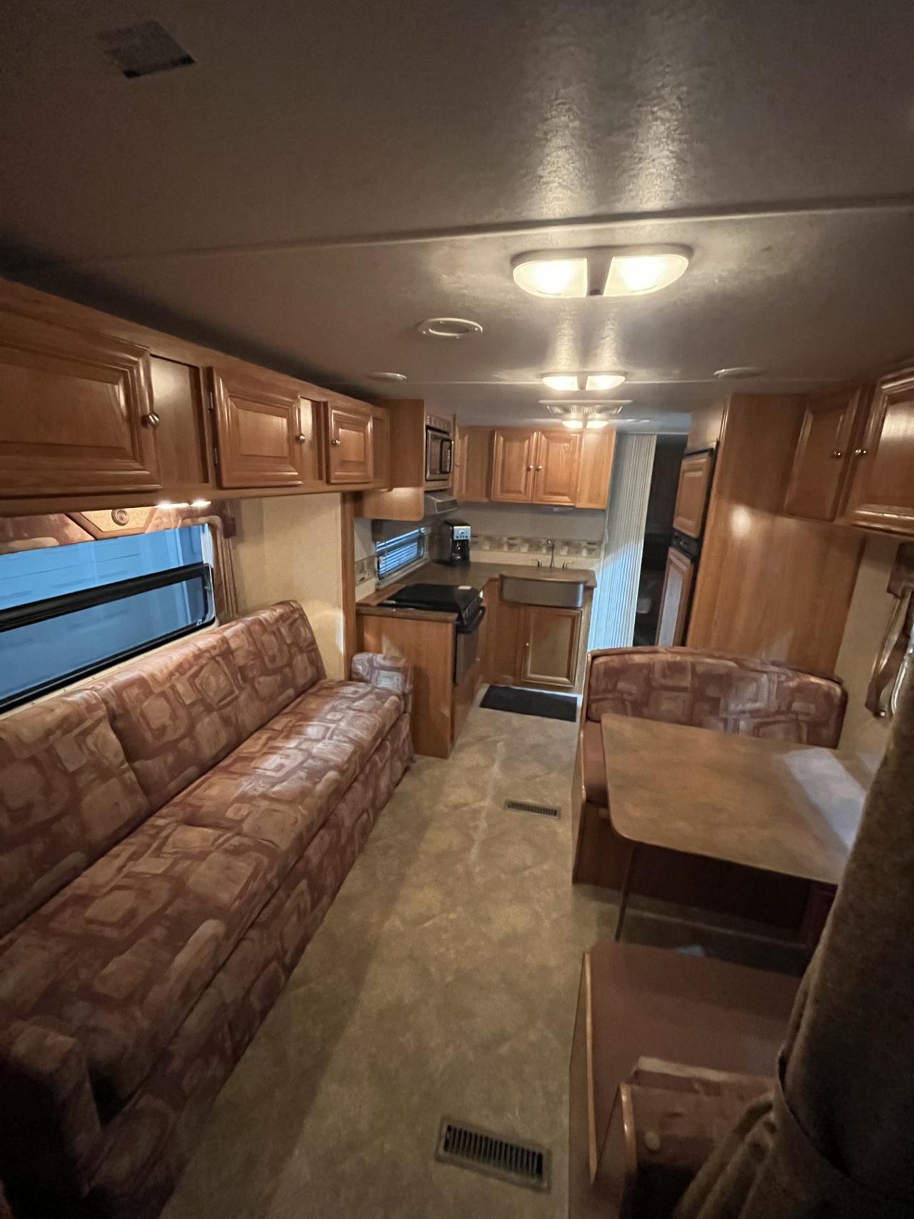 rambler kitchen and dining.jpg