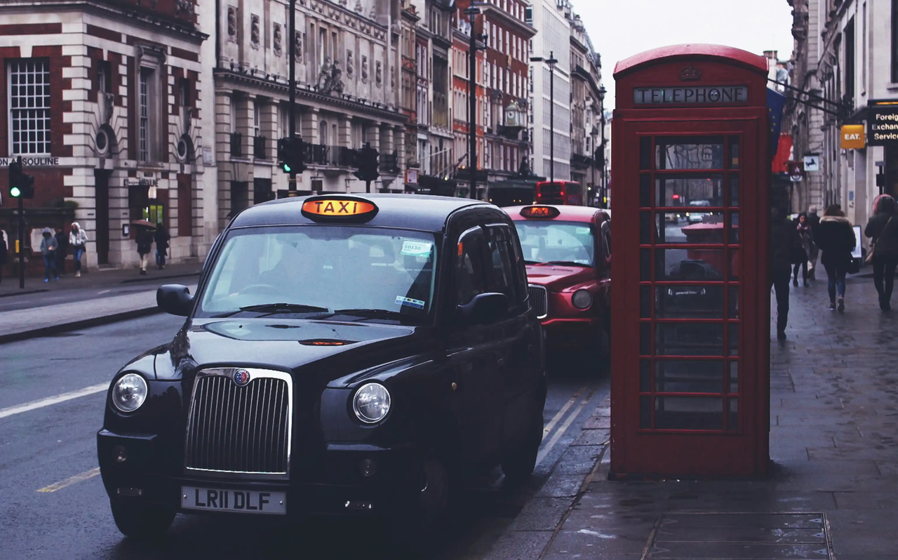 taxi2.webp