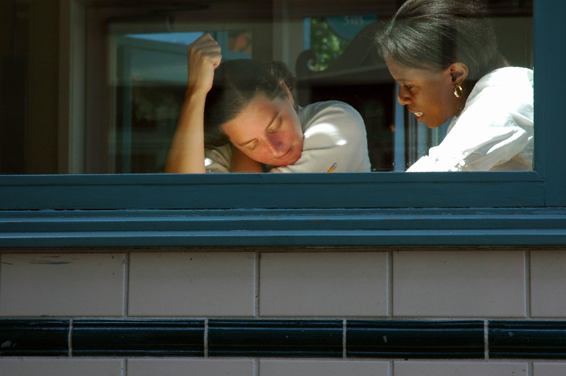 Student and teacher, working on a lesson, Starbucks window, Fremont, Seattle, Washington, USA

drop a penny if you wish https://paypal.me/1drlane
wonderlane@gmail.com