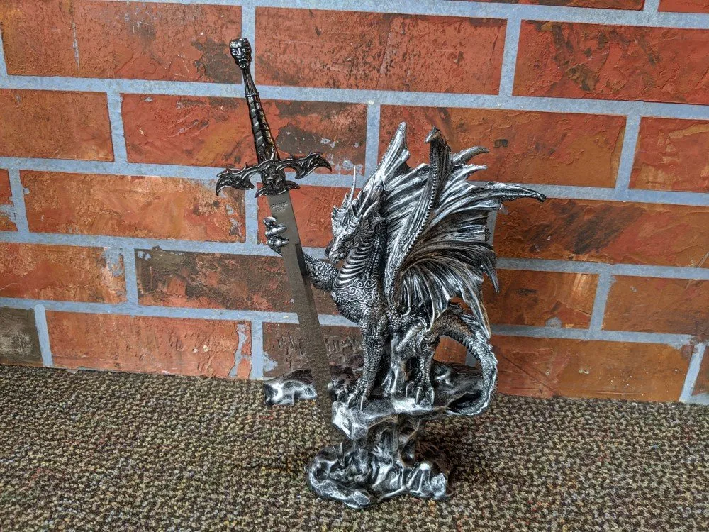 figurines.webp
