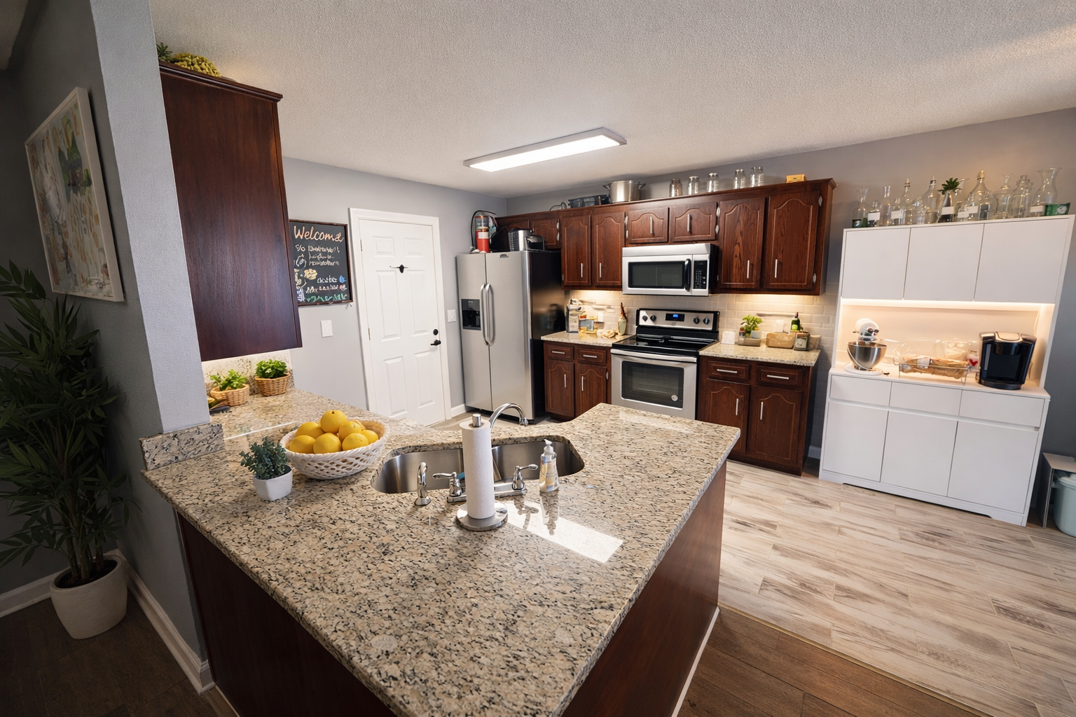 150-inch theater projector screen