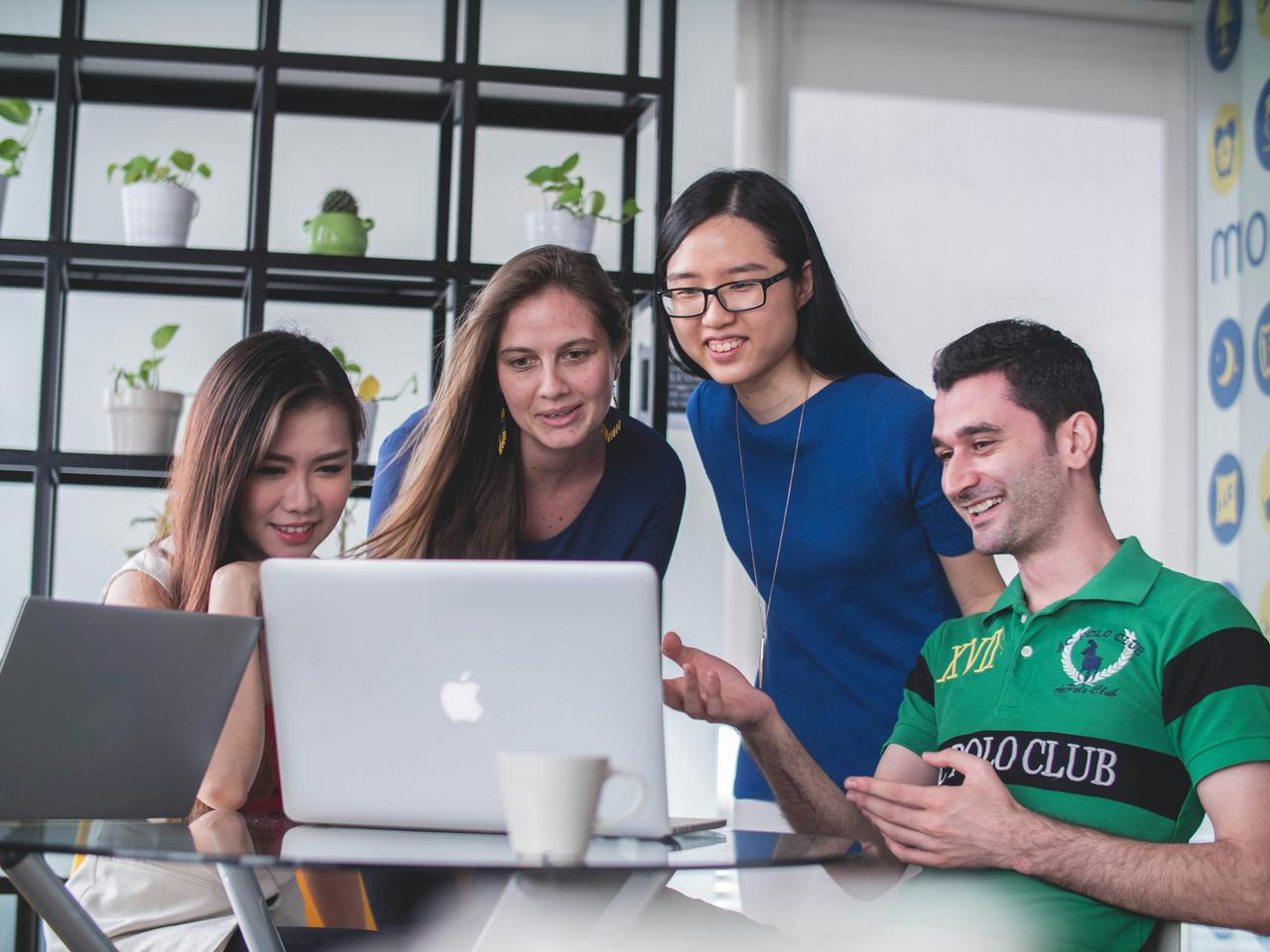 Leadership in team projects