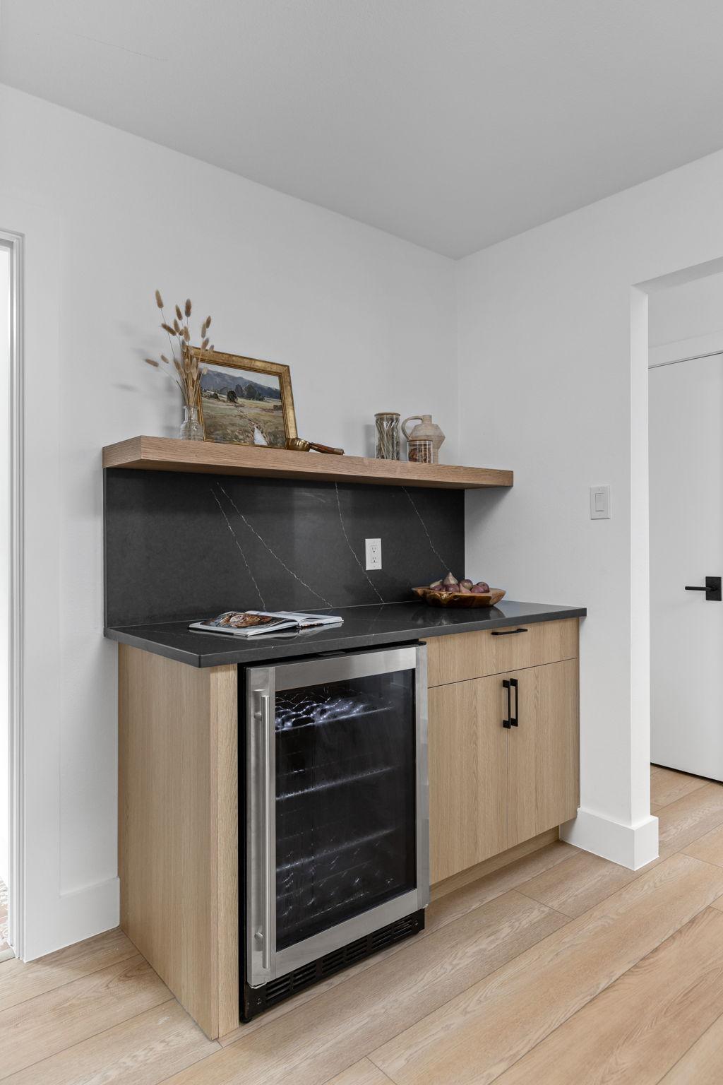 25-web-or-mls-2703 goldbridge dr-25.jpg