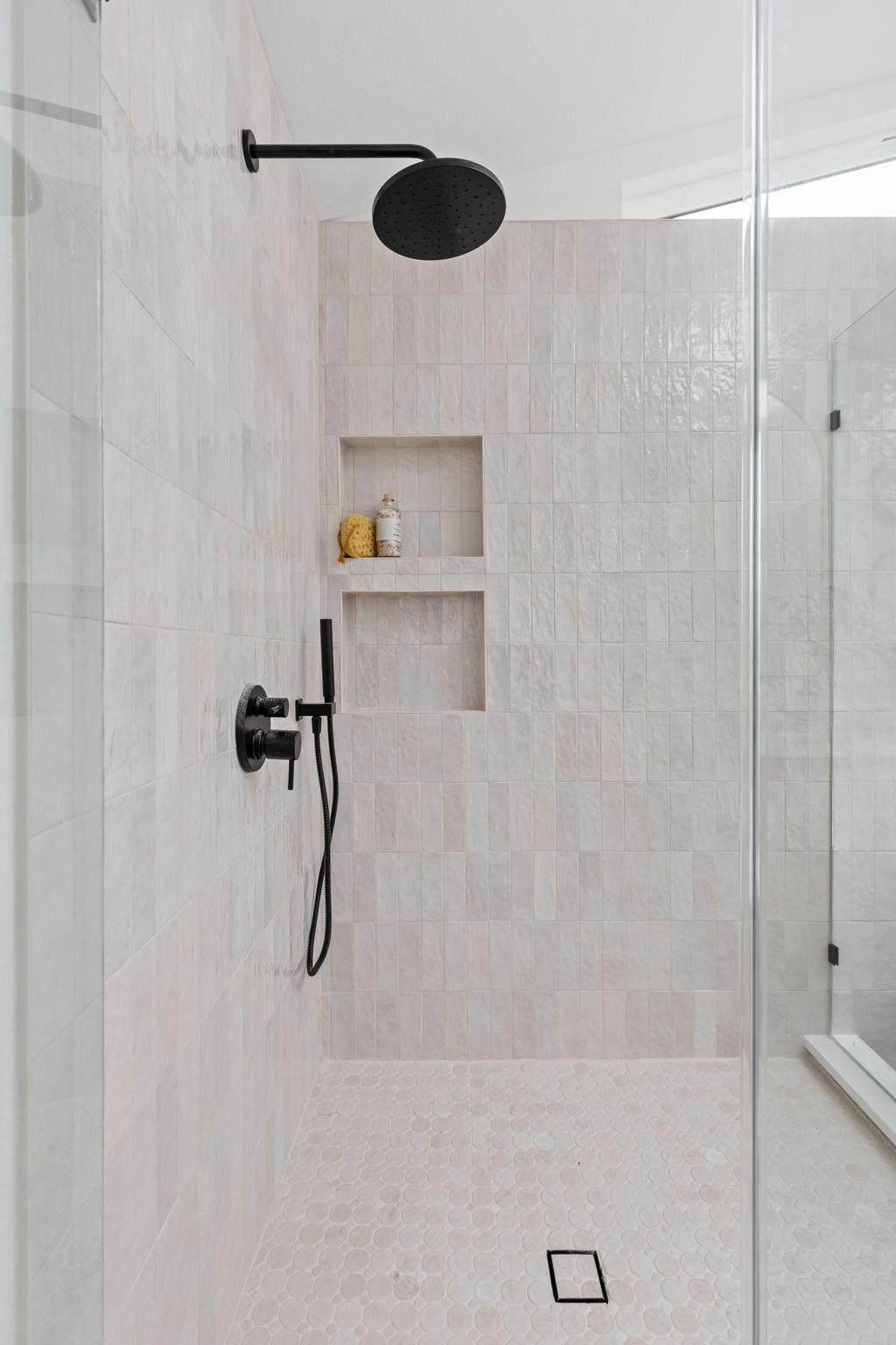 36-web-or-mls-2703 goldbridge dr-36.jpg