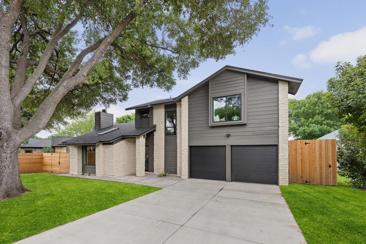 3-web-or-mls-2703 goldbridge dr ps-3.jpg