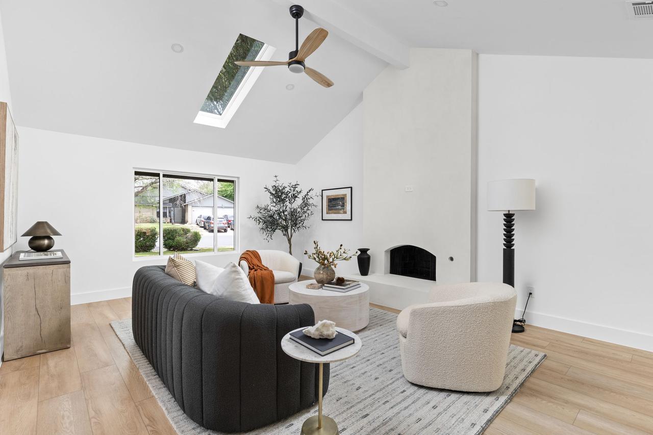 11-web-or-mls-2703 goldbridge dr-11.jpg