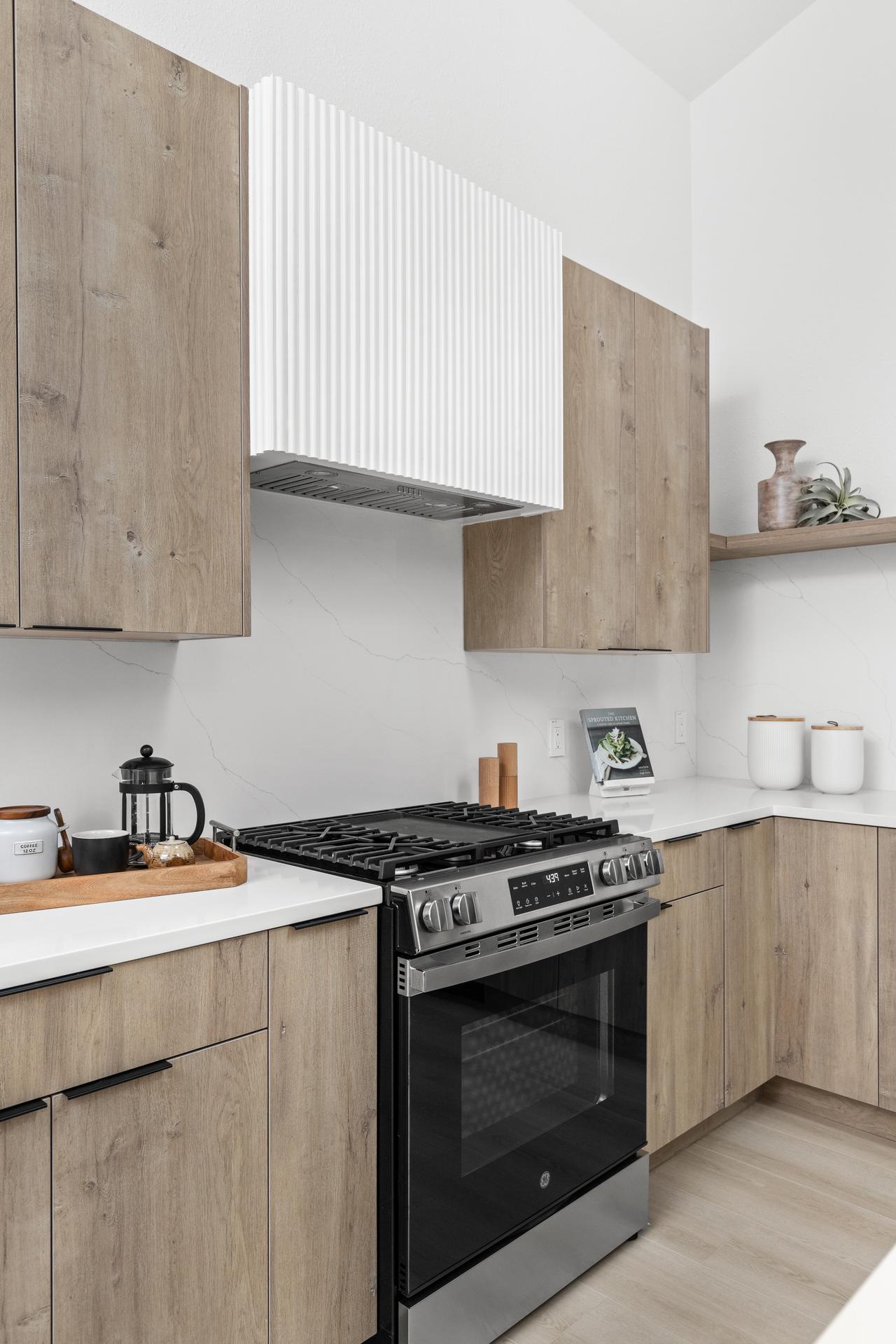 25-print-2811 norfolk dr-21.jpg