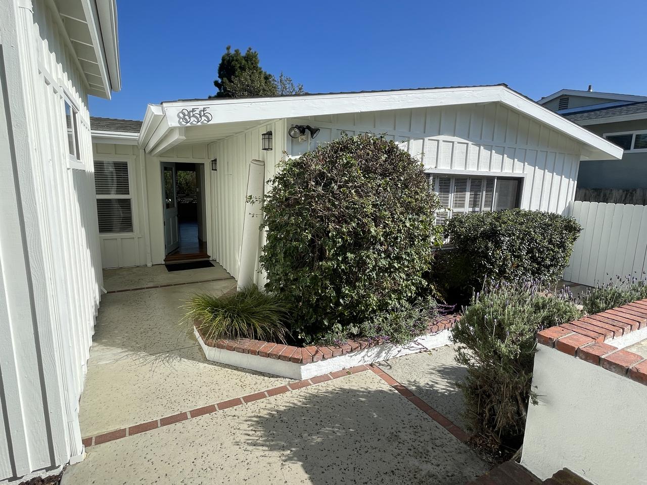 855 Cornish Dr, Encinitas, CA 92024