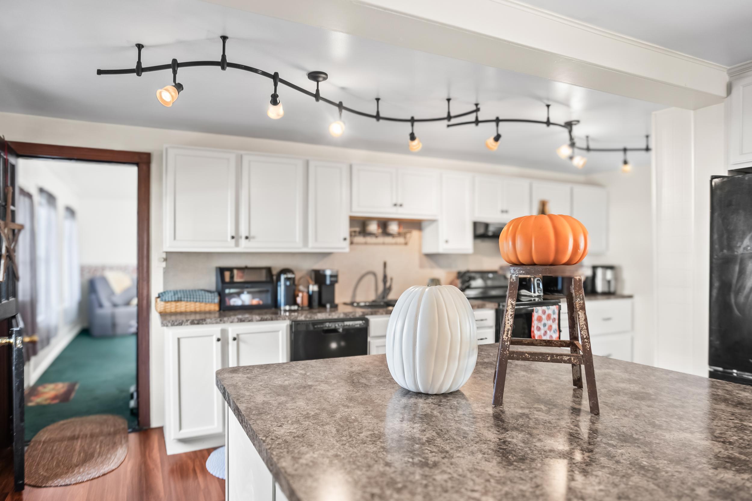 320westmainstreet-15.jpg