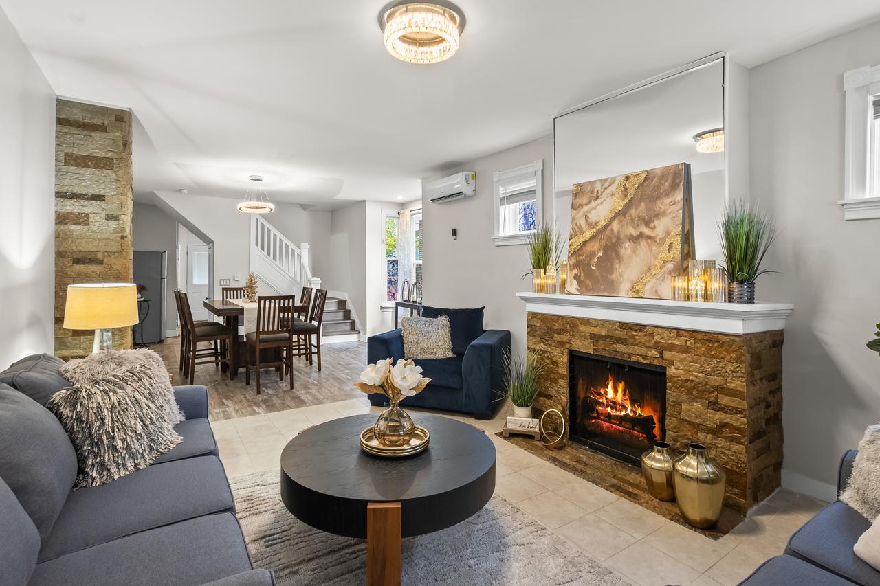 2313greenstreet-7 (1).jpg