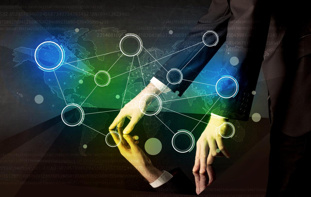 connecting-global-networks-with-technology-and-bus-2026-01-09-14-49-44-utc.jpg