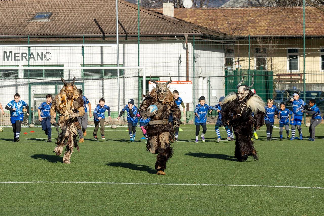 immagine whatsapp 2025-12-06 ore 20.17.55_6855602a.jpg