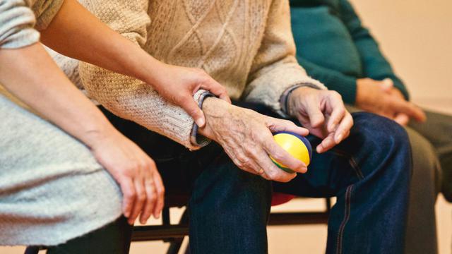 Common problems Phoenix assisted care can help seniors with