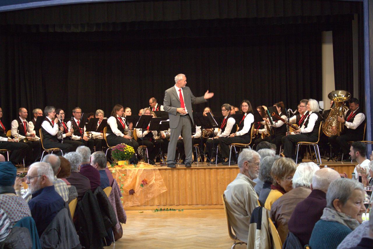 Moments That Connect