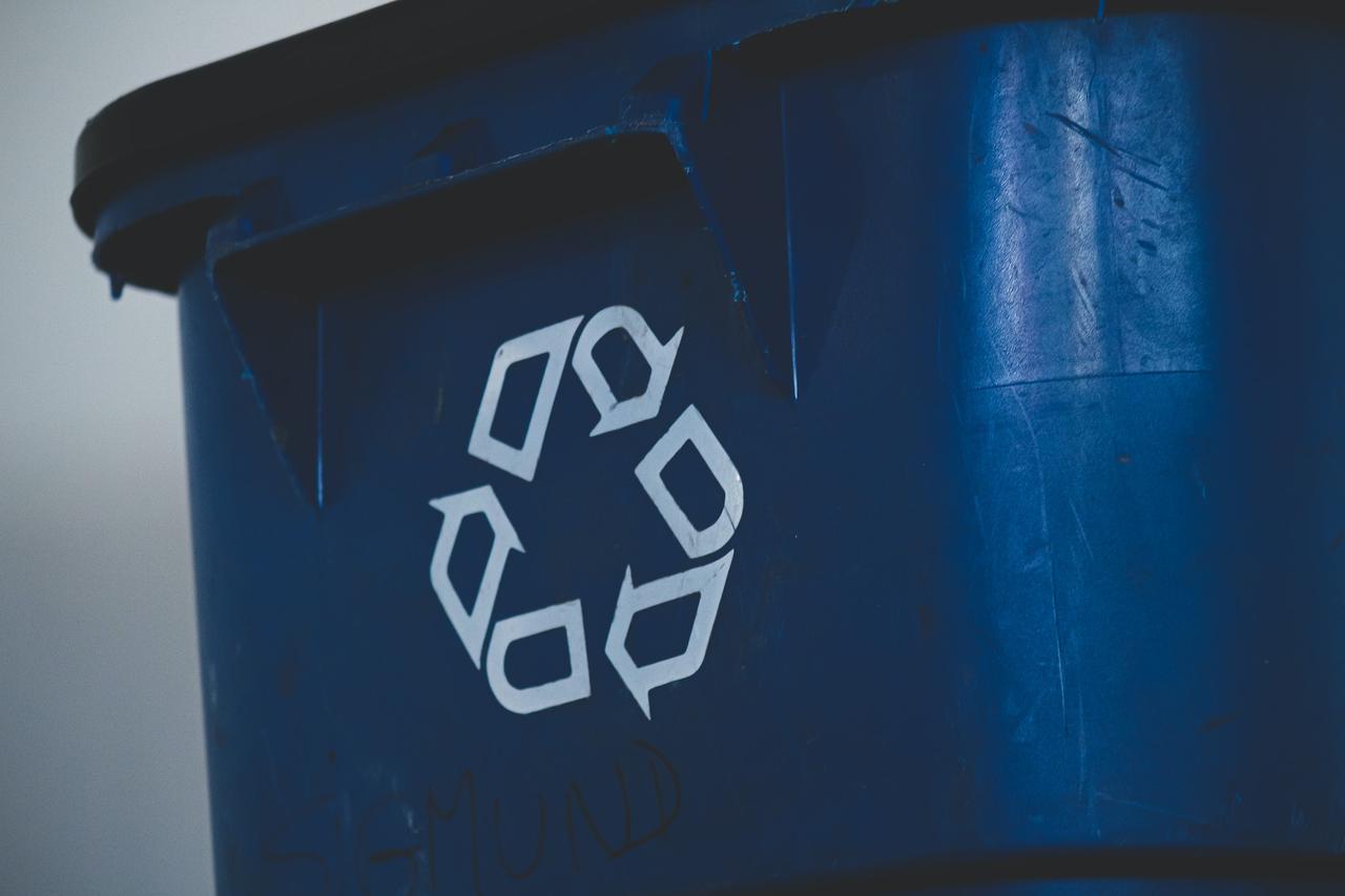 Benefits of working with plastic recycling companies
