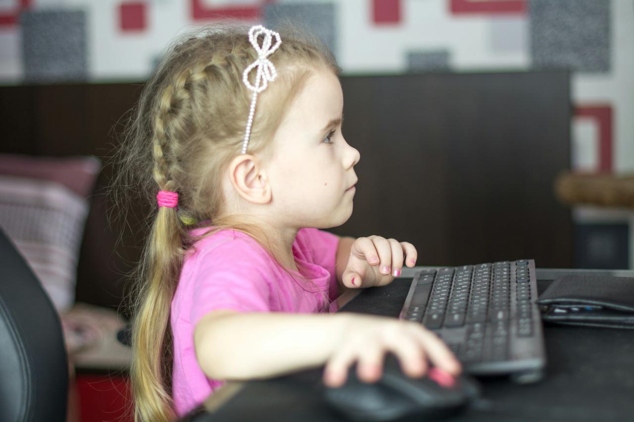 Pretty stylish schoolgirl studying homework math during her online lesson at home, social distance during quarantine, self-isolation, online education concept, home schooler. Subscribe my channel: https://www.youtube.com/@earthzoom | Donation: https://fantalks.io/r/bermixstudio - any amount appreciated 🤘 Thanks friend!