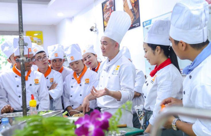 những người thợ làm bánh